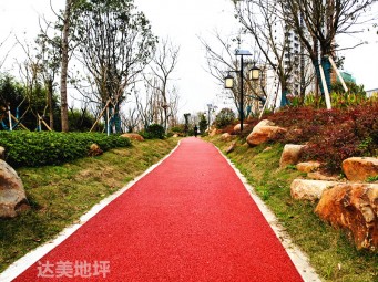 江西萍乡芦州公园人行道透水路面